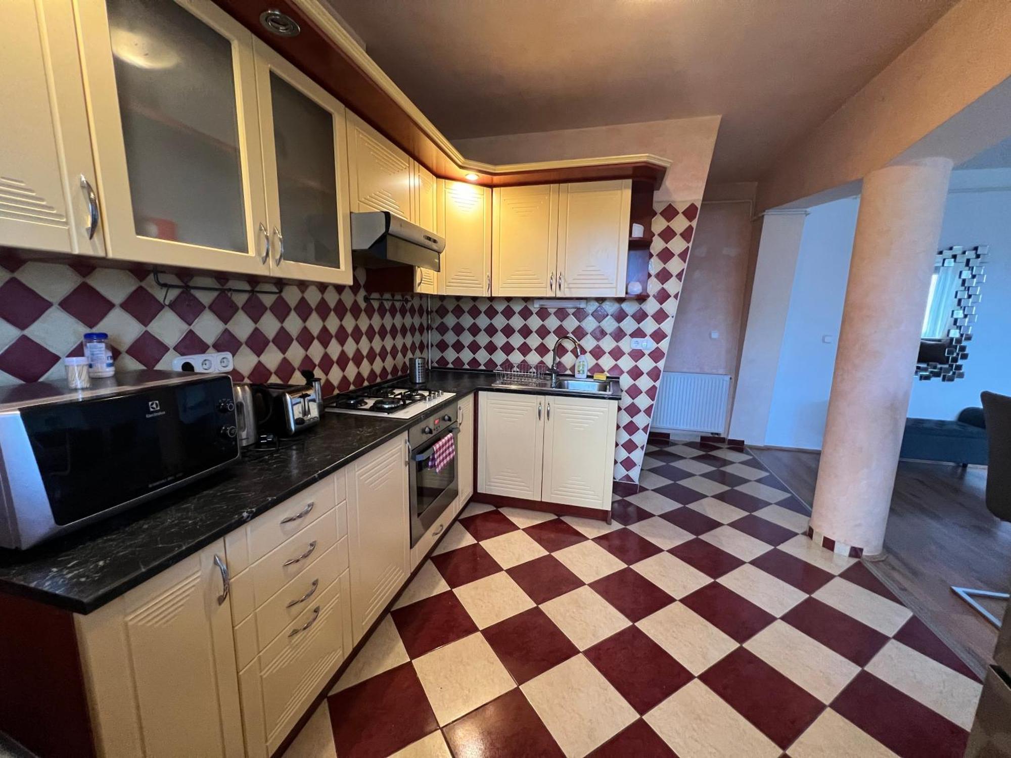 Kristaly Apartman Szeged Buitenkant foto