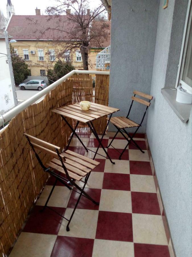 Kristaly Apartman Szeged Buitenkant foto